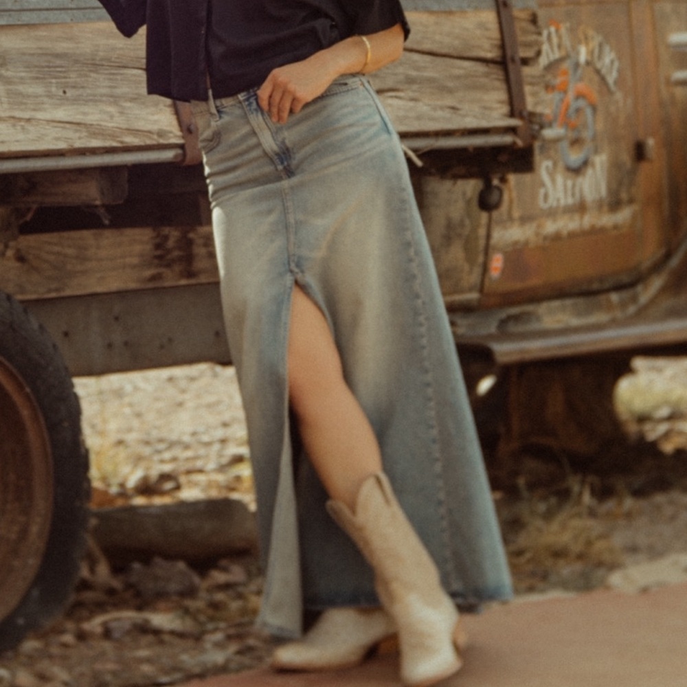 Zara Barbie denim skirt